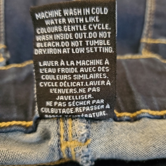 Suko Jeans Pull-On Dark Wash Stretchy Jeans - Picture 4 of 6